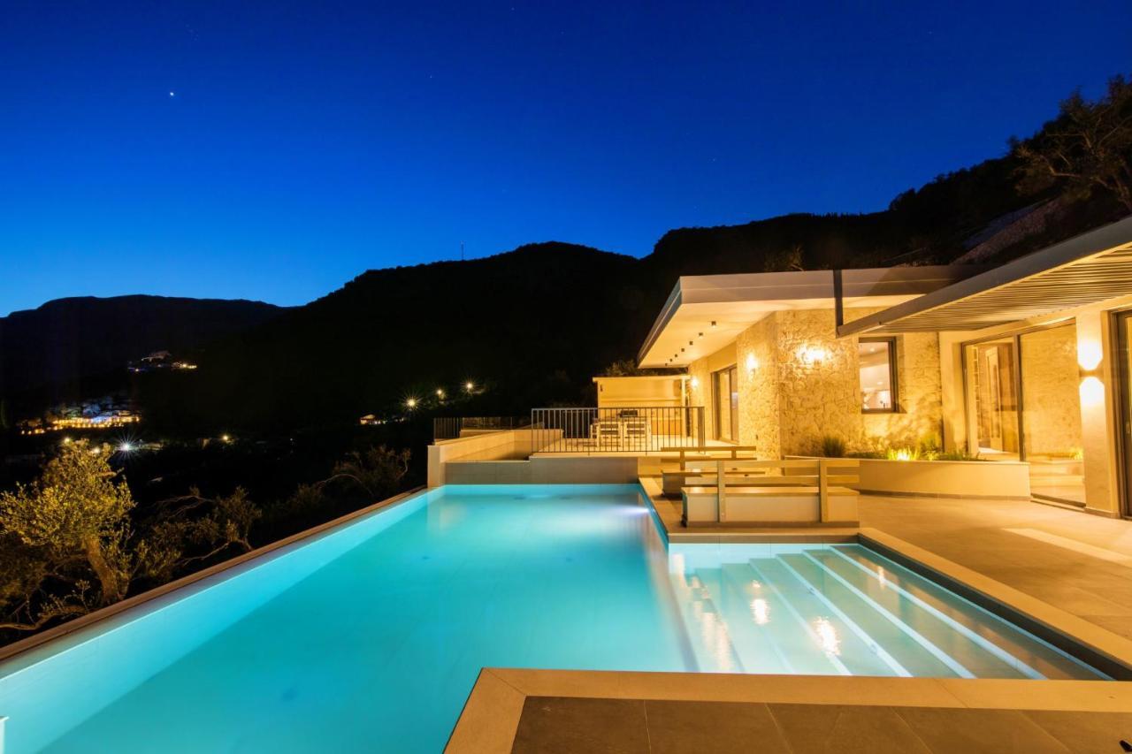 Ble Villa Katávolos